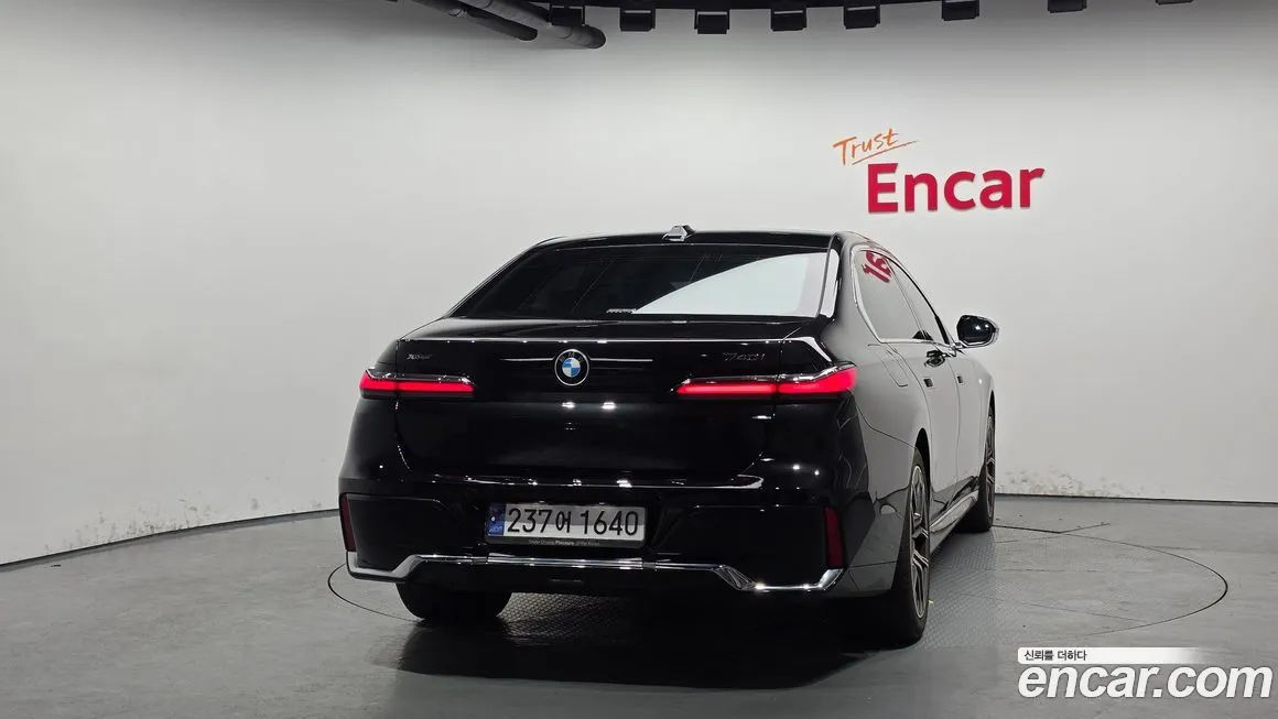 BMW 7-Series 2024 из KR, фото 3