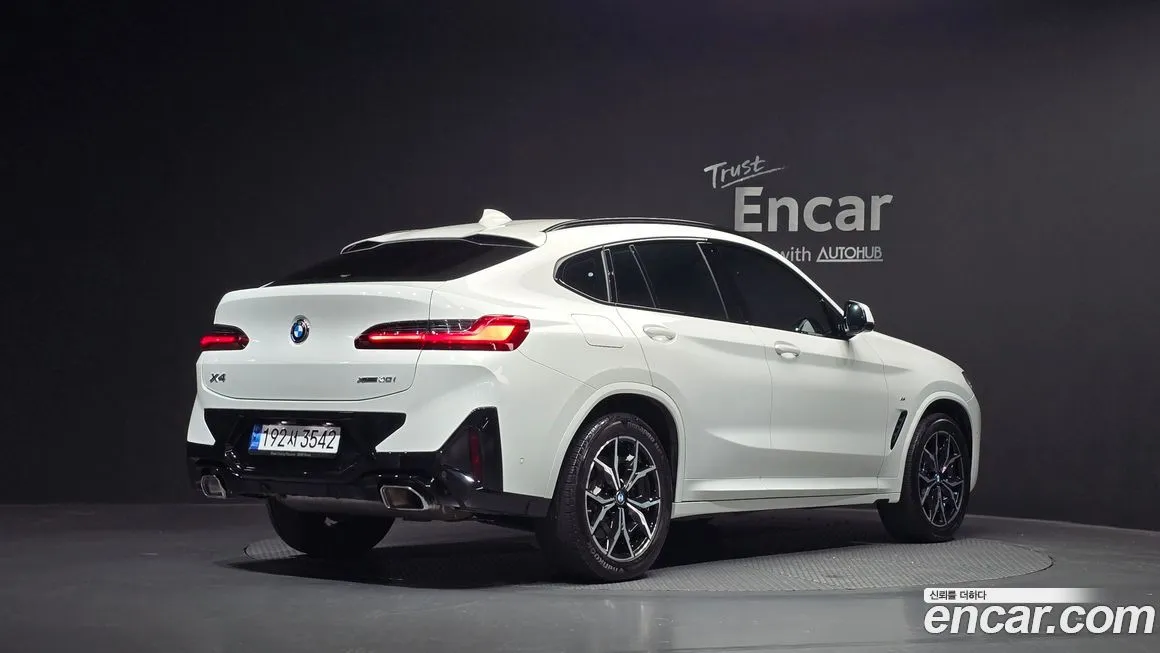 BMW X4 2022 из KR, фото 10
