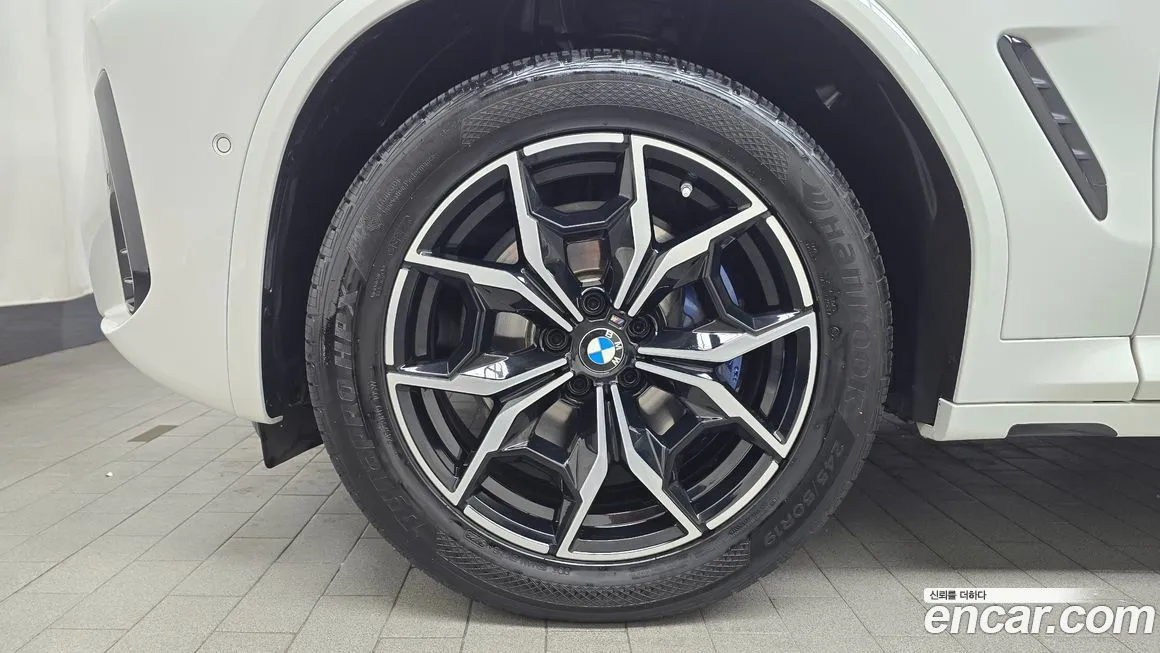 BMW X4 2022 из KR, фото 7