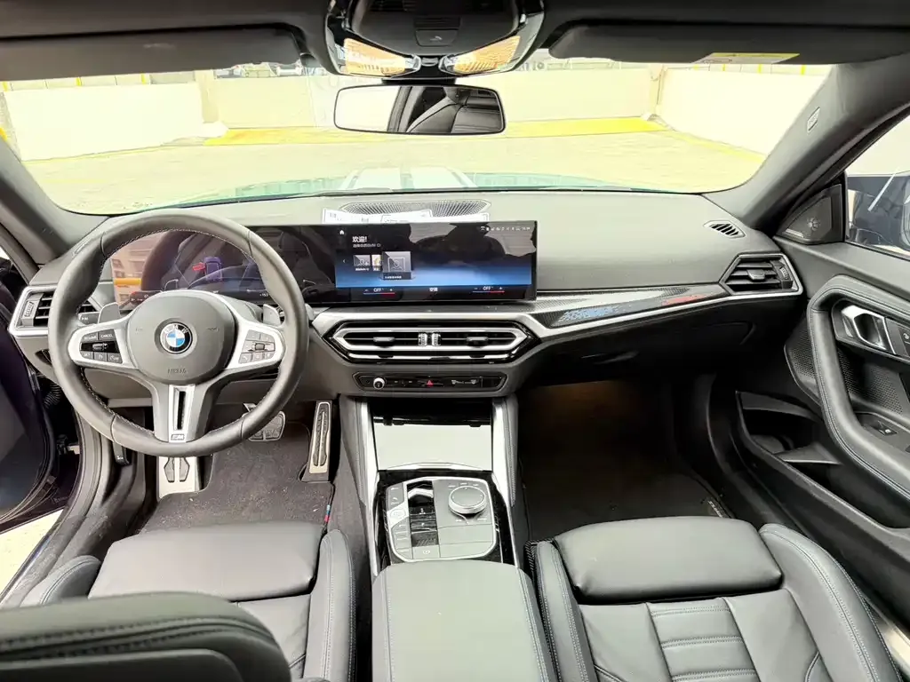 BMW M240i — фото 8