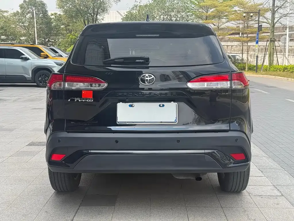Toyota Frontlander 2023 из CN, фото 7