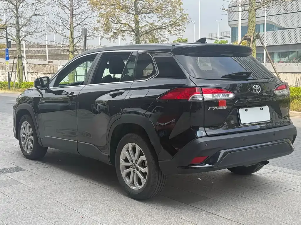 Toyota Frontlander 2023 из CN, фото 9
