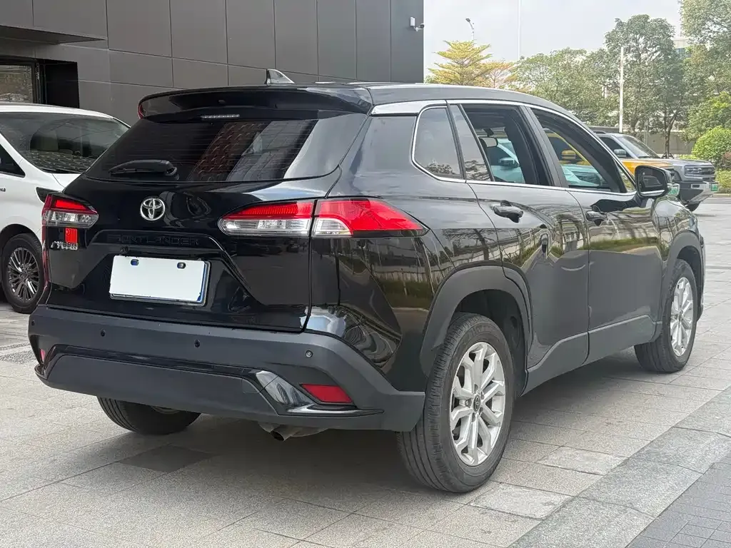 Toyota Frontlander 2023 из CN, фото 5