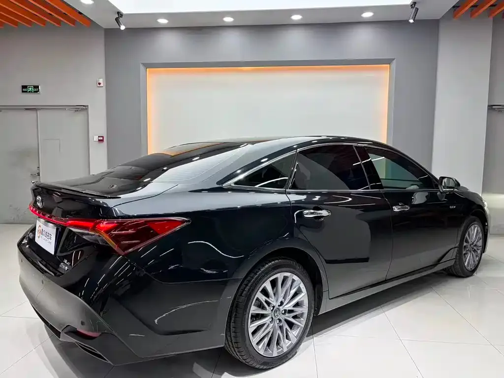 Toyota Avalon 2024 из CN, фото 7