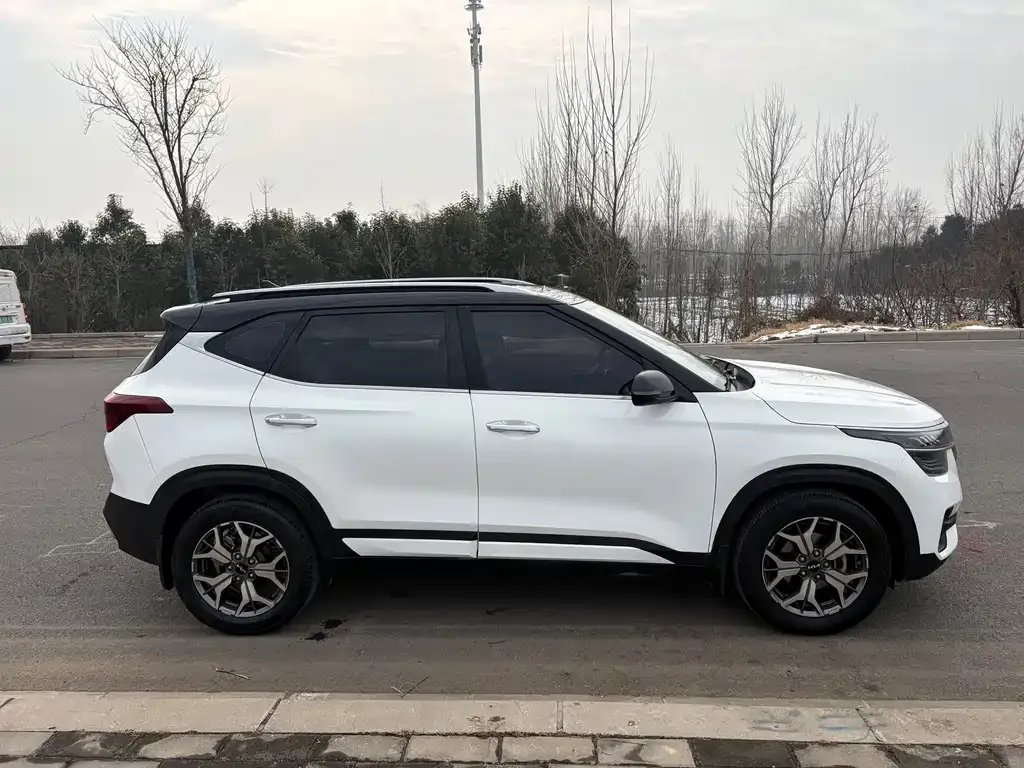 Kia KX3 — фото 2