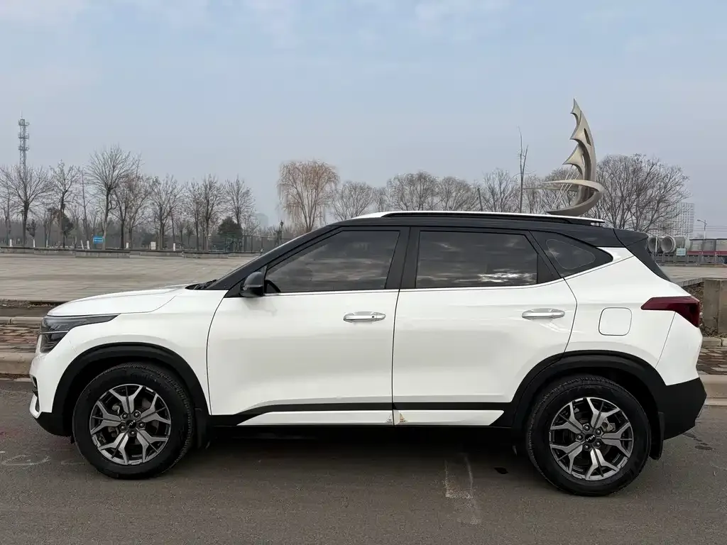 Kia KX3 — фото 5