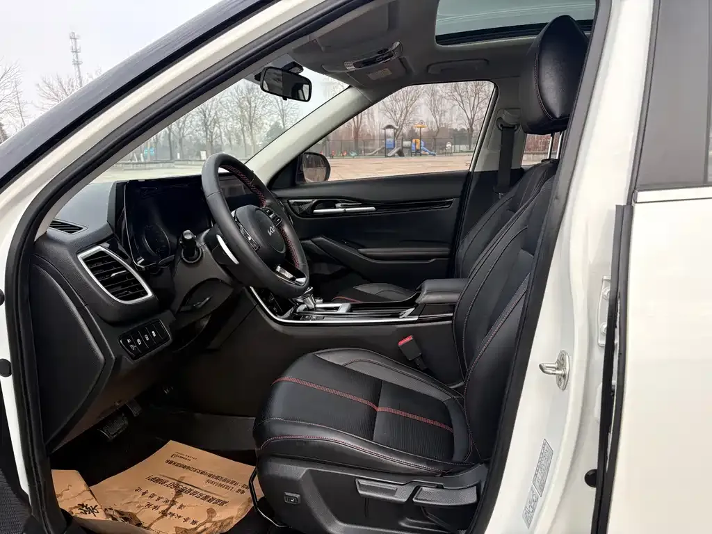 Kia KX3 — фото 8
