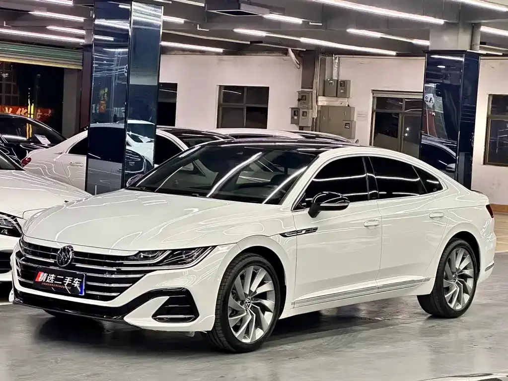 Volkswagen CC — фото 1