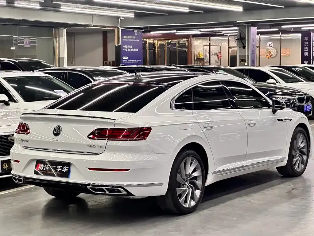 Volkswagen CC — фото 8