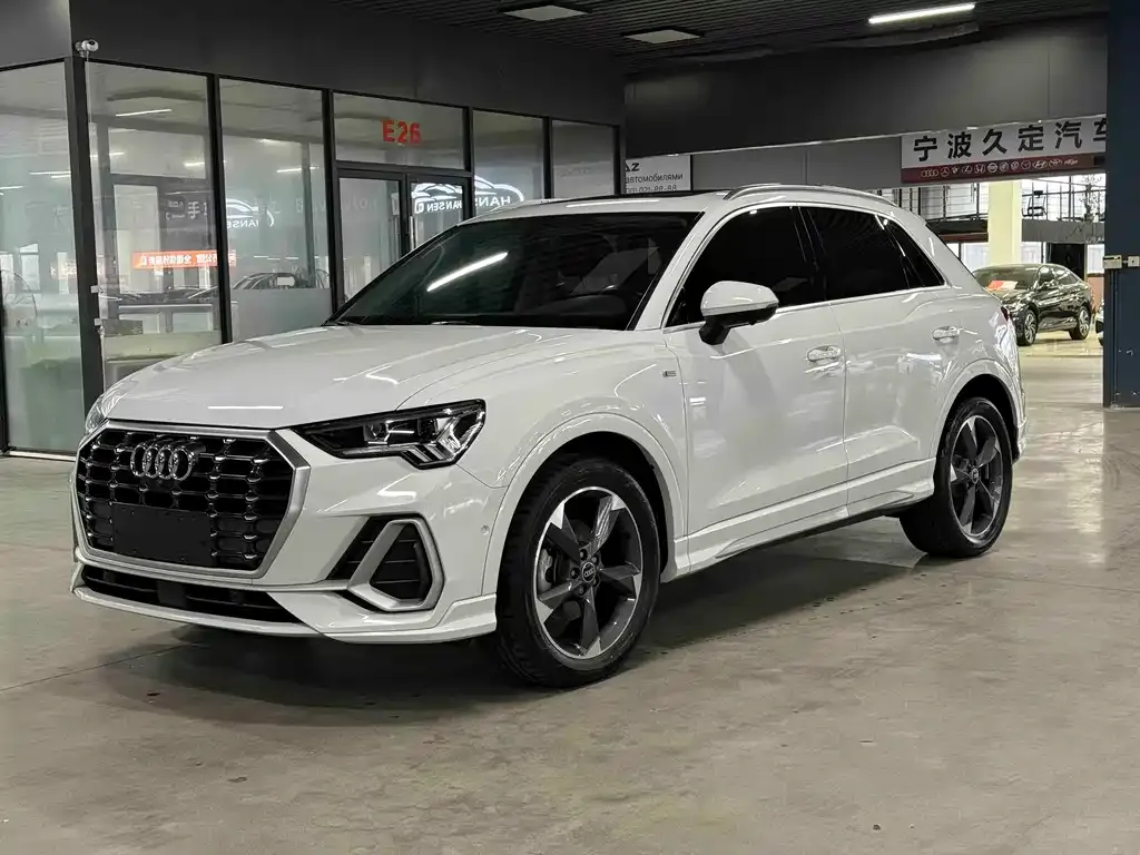 Audi Q3 2022 из CN, фото 1