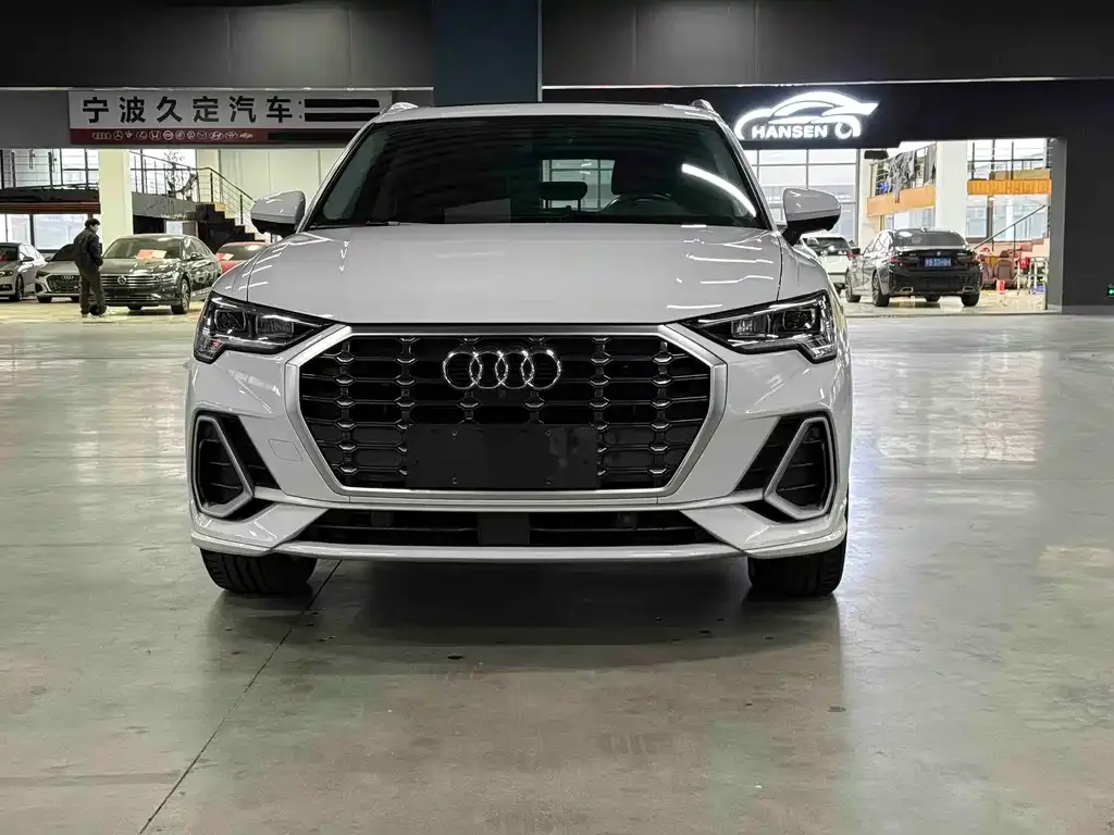 Audi Q3 2022 из CN, фото 7