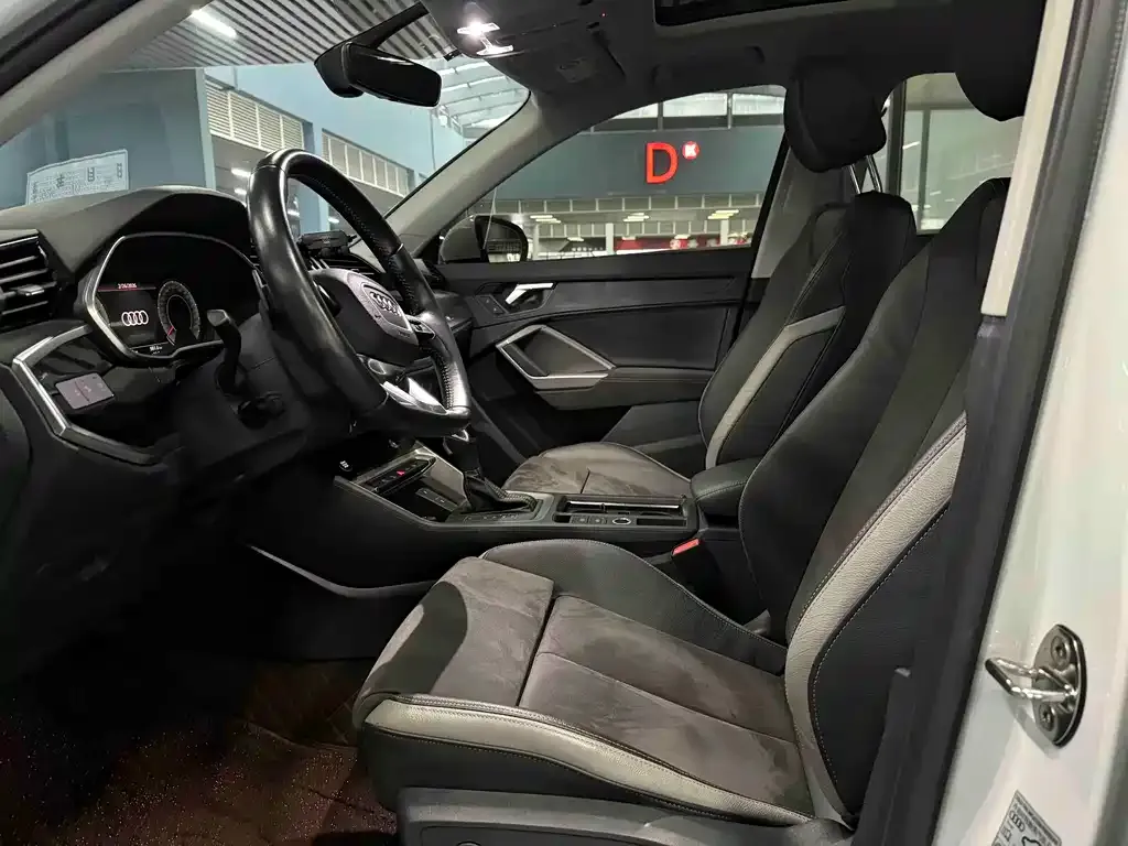 Audi Q3 2022 из CN, фото 9