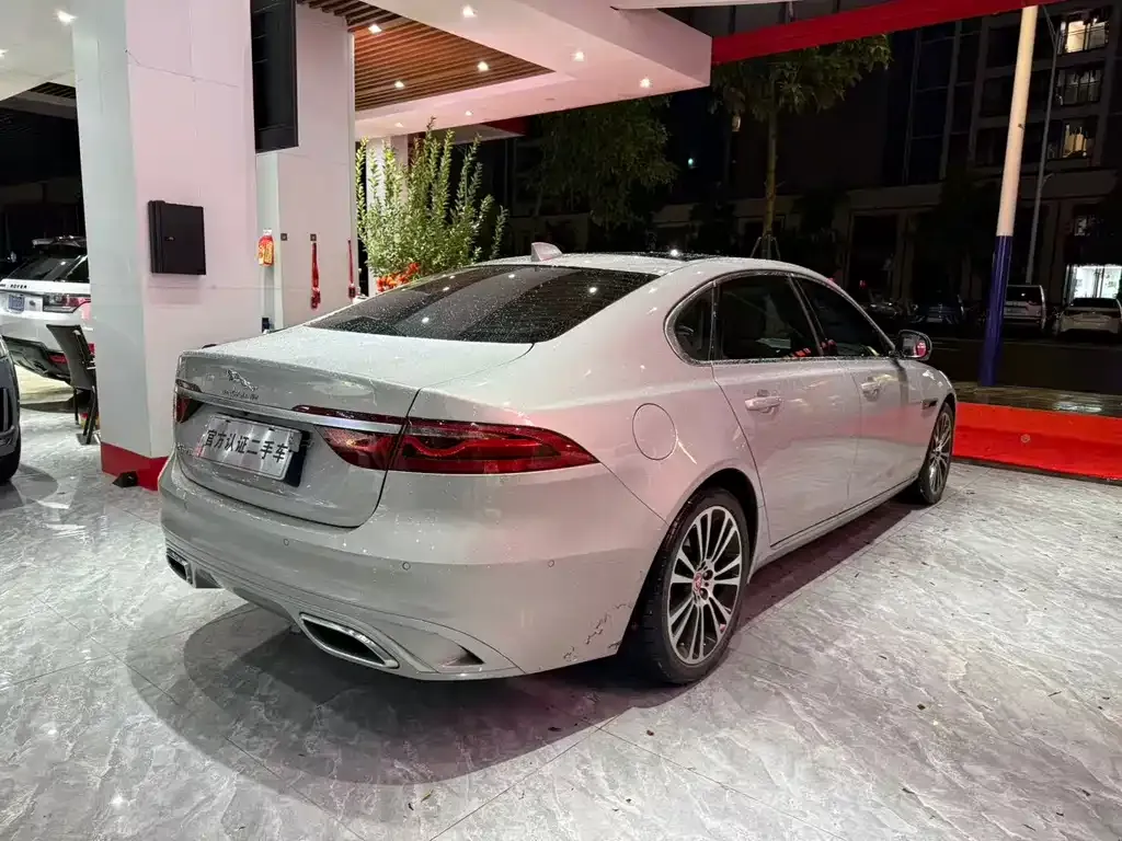 Jaguar XFL 2025 из CN, фото 10