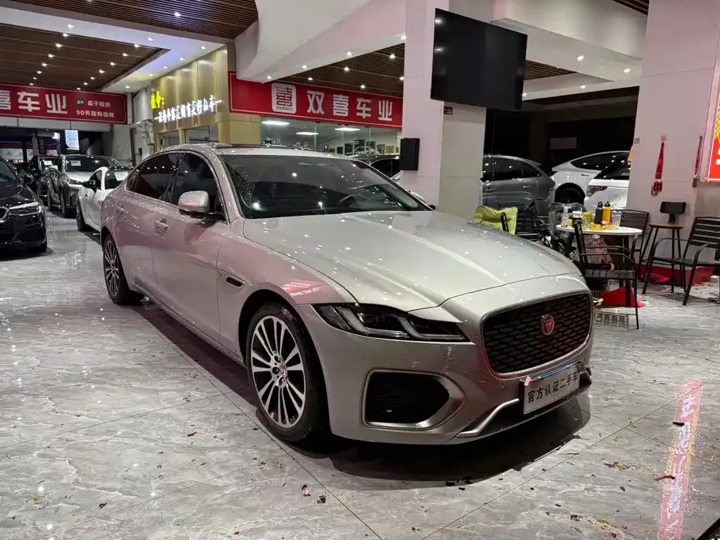 Jaguar XFL 2025 из CN, фото 8