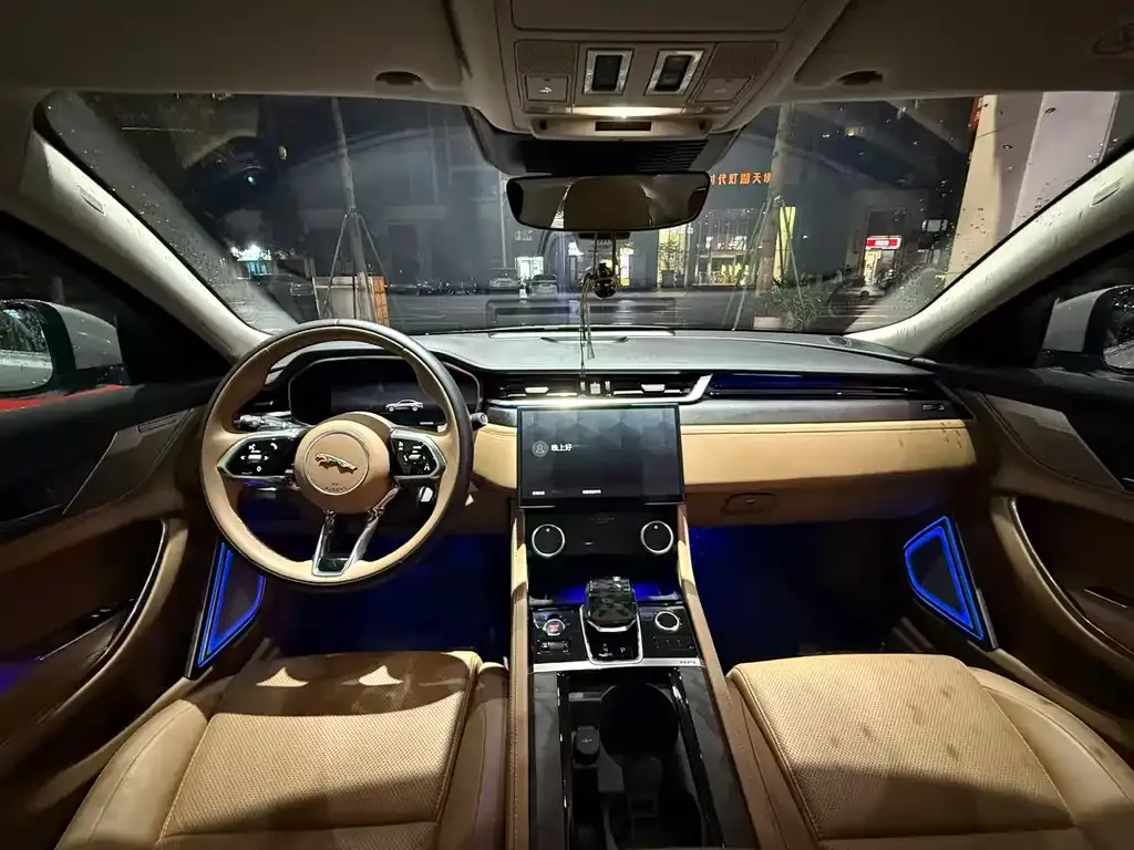 Jaguar XFL 2025 из CN, фото 3
