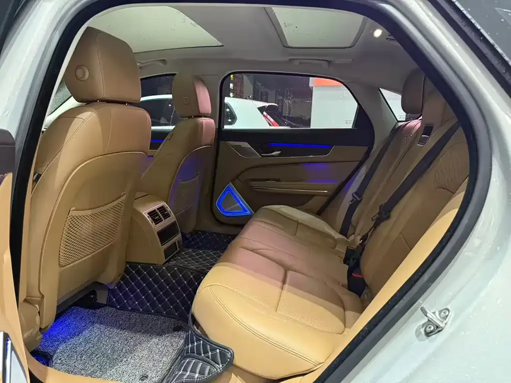 Jaguar XFL 2025 из CN, фото 6