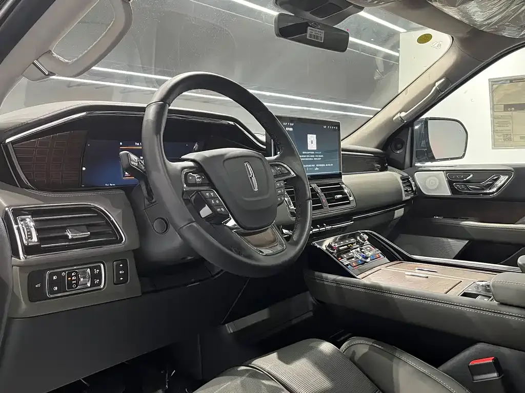 Lincoln Navigator 2026 из CN, фото 10