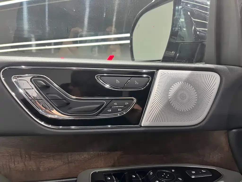 Lincoln Navigator 2026 из CN, фото 7