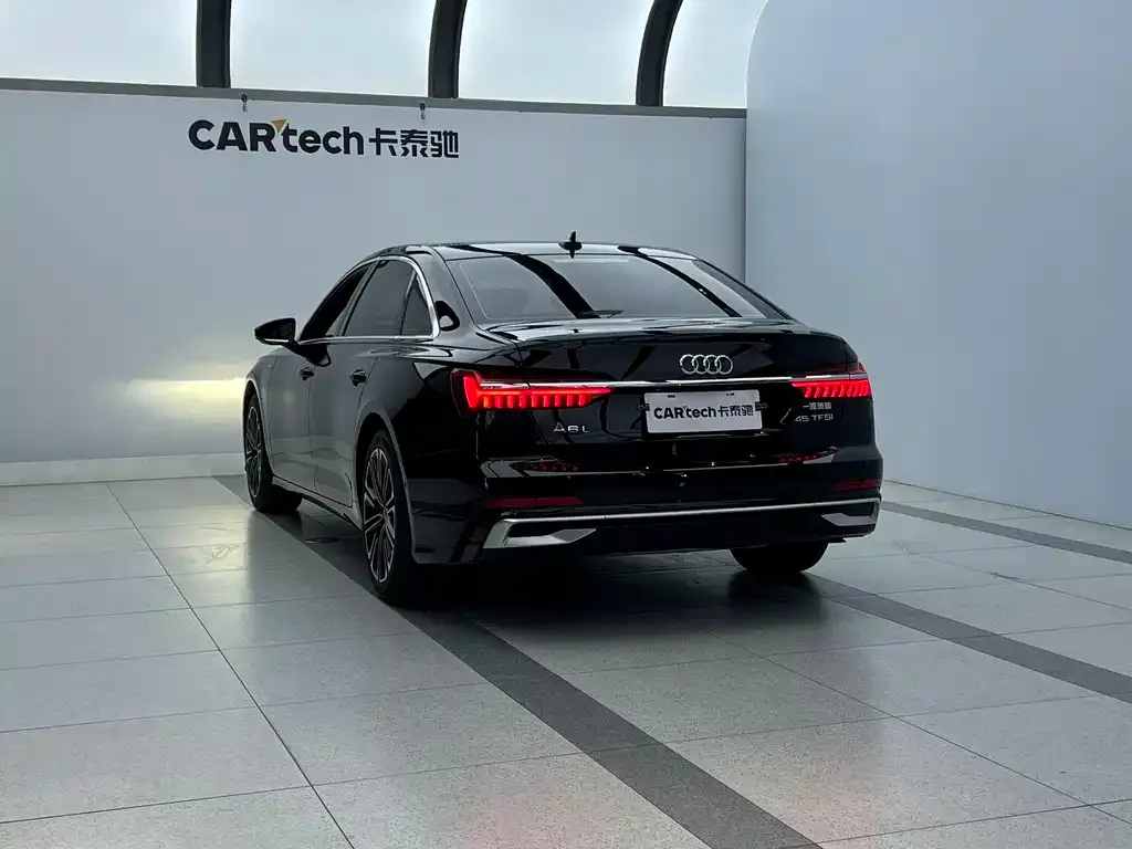 Audi A6L 2024 из CN, фото 10