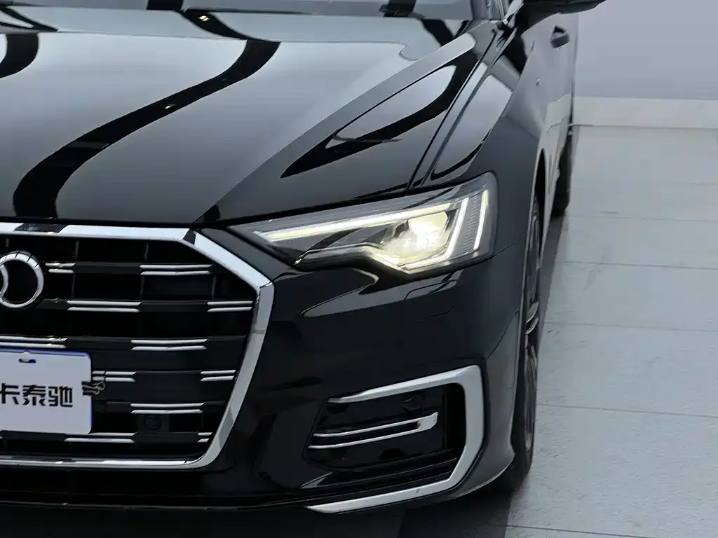 Audi A6L 2024 из CN, фото 6