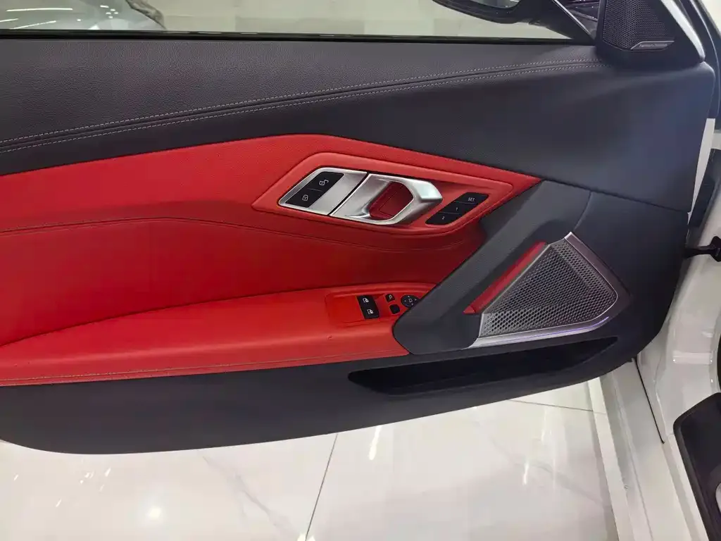 BMW Z4 2021 из CN, фото 3