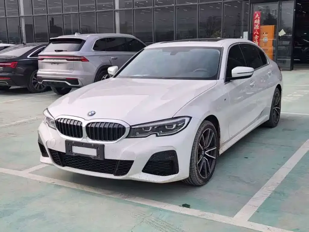 BMW 3 Series — фото 1