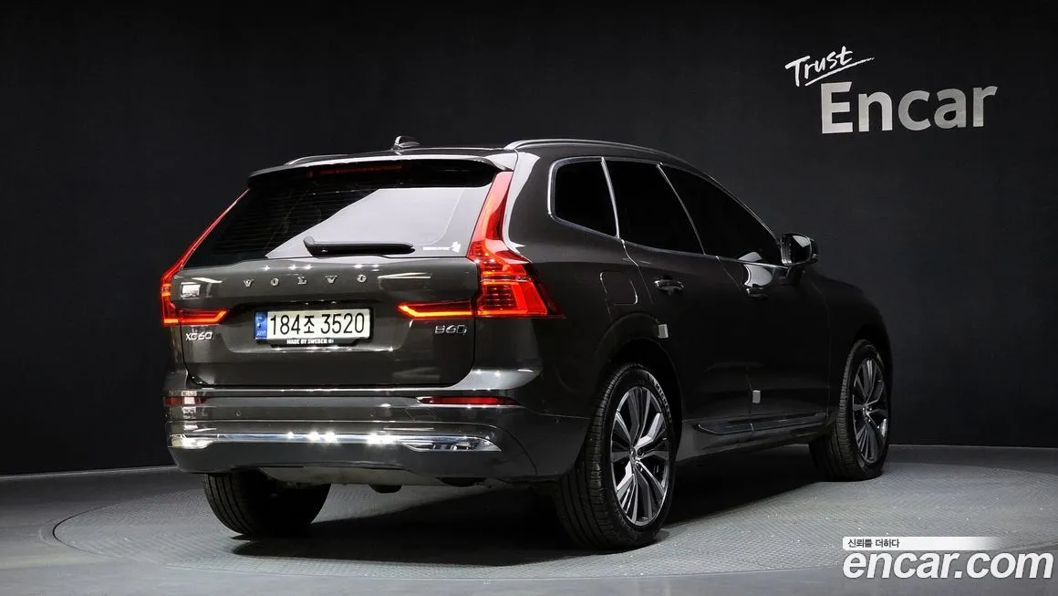 Volvo XC60 2022 из KR, фото 2