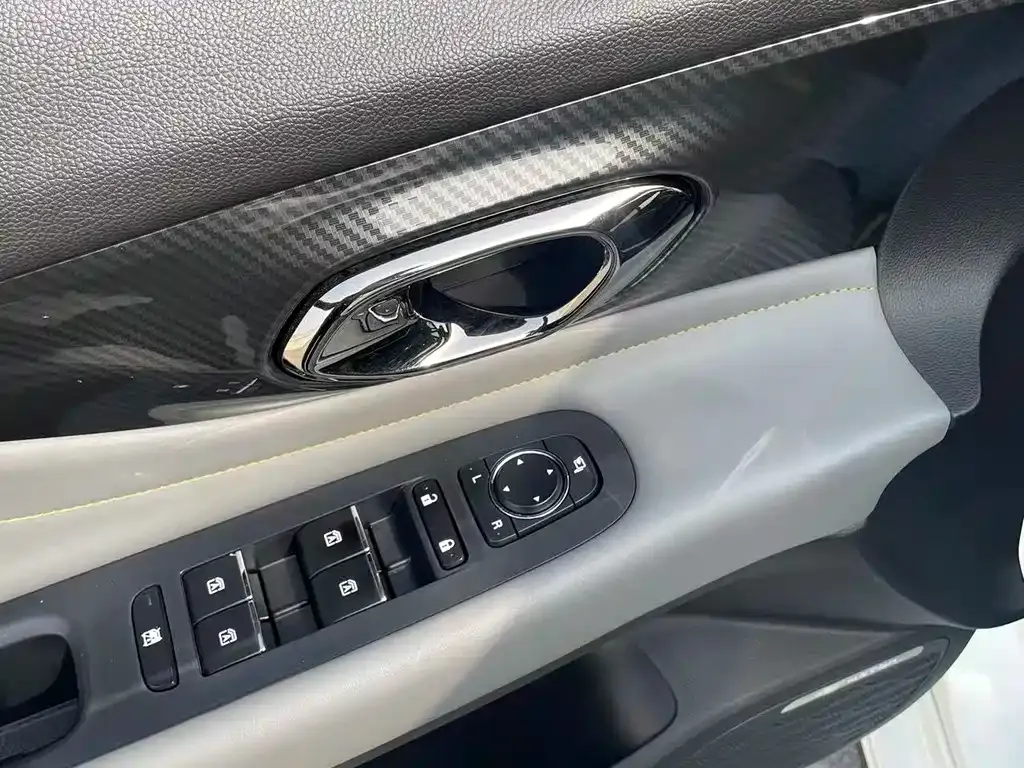 GAC Motor Shadow Leopard — фото 9