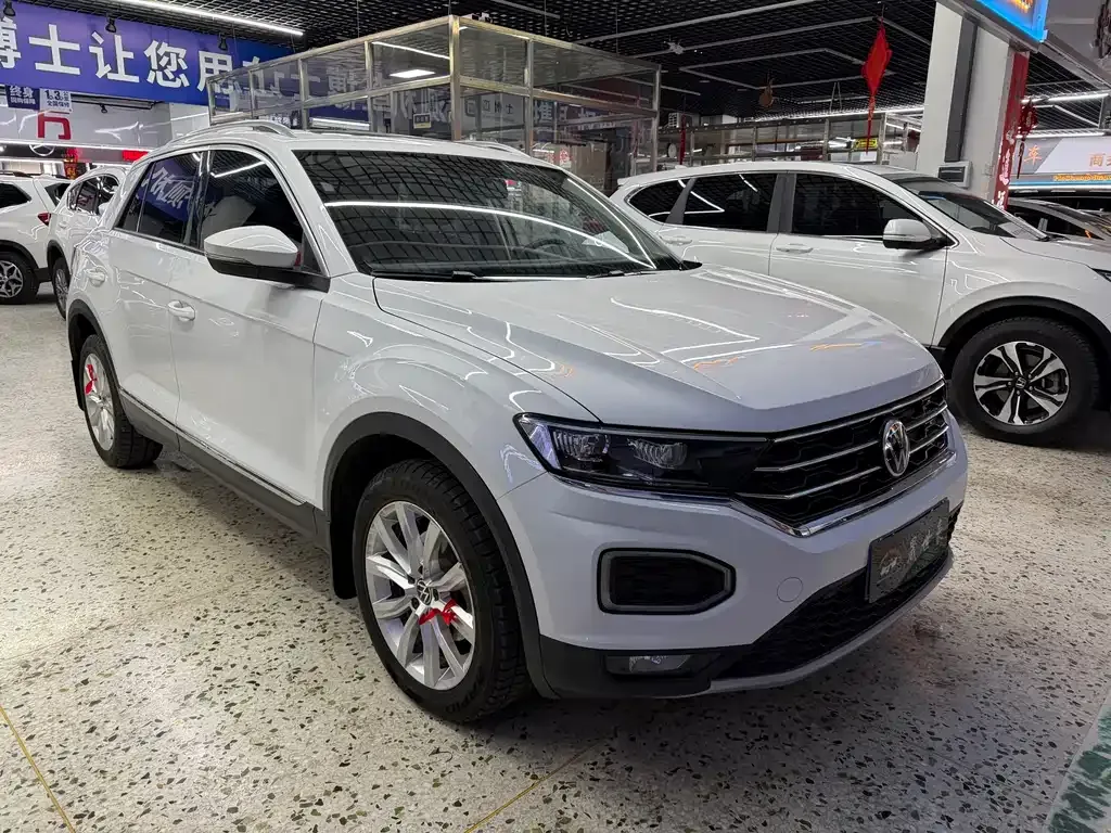 Volkswagen T-Roc 2023 из CN, фото 10