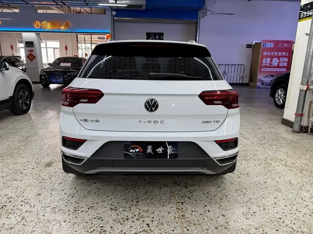 Volkswagen T-Roc 2023 из CN, фото 4