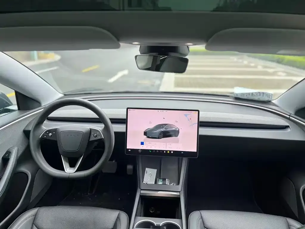 Tesla Model 3 2023 из CN, фото 3