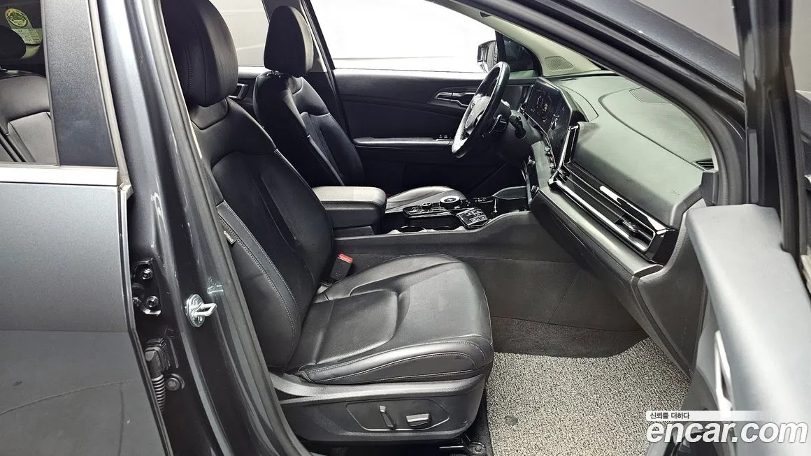 Kia Sportage — фото 8