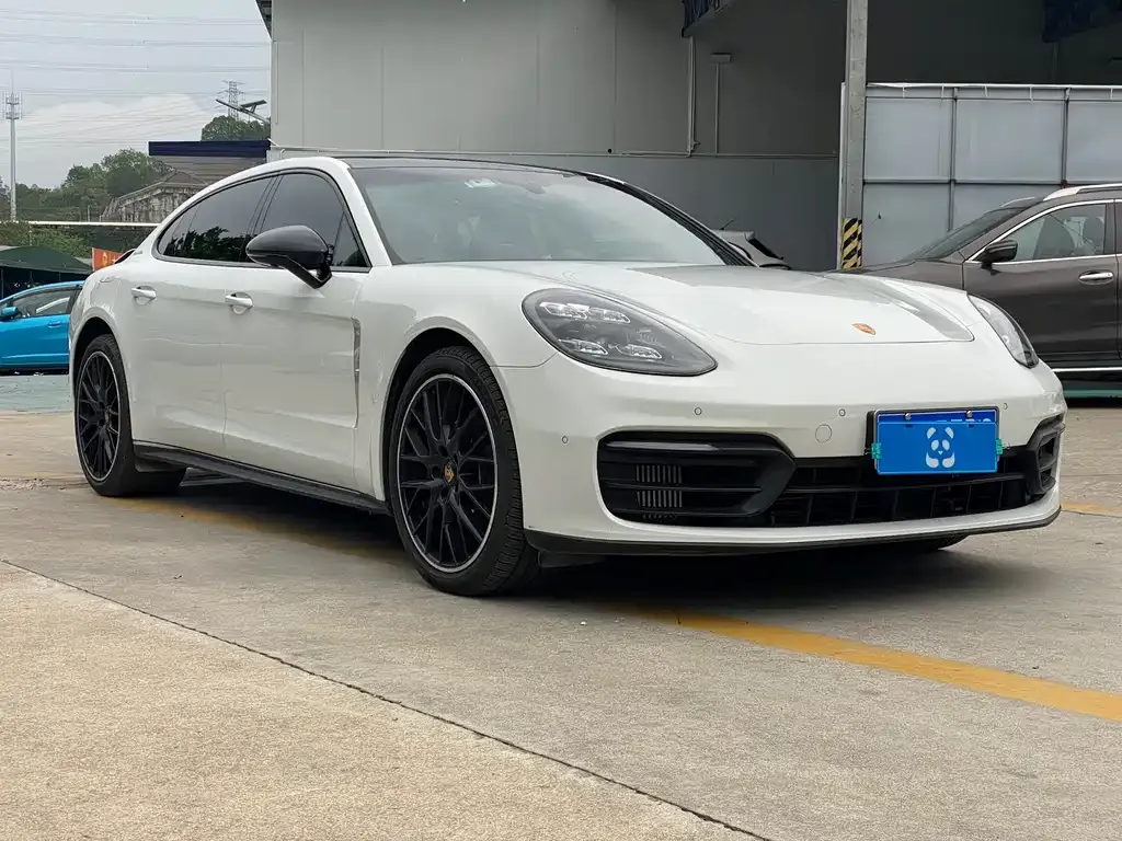 Porsche Panamera — фото 4