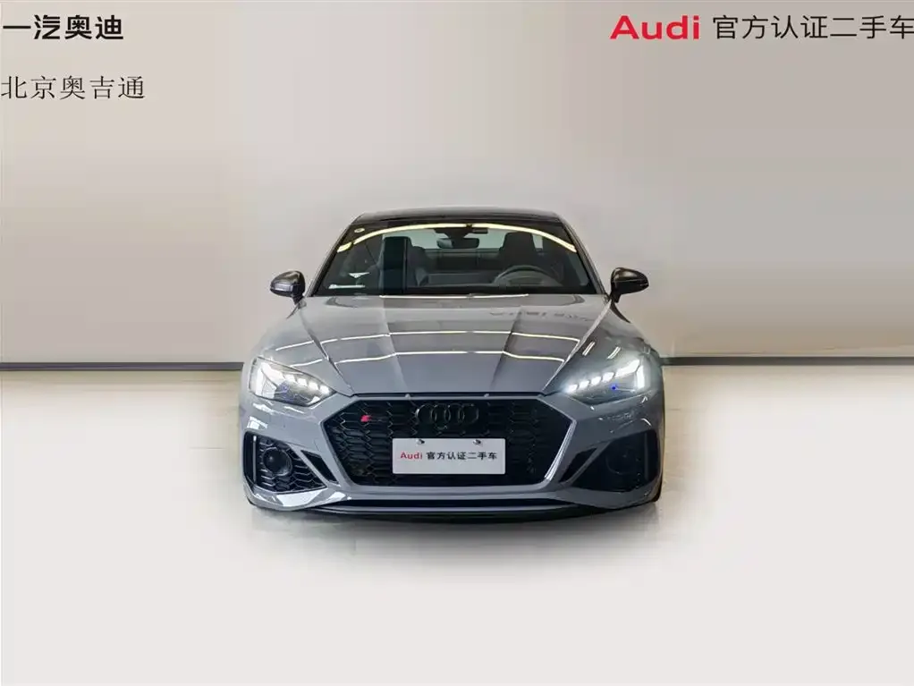 Audi RS 5 — фото 1