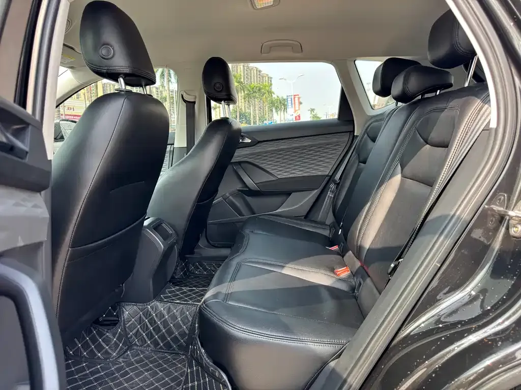 Volkswagen Tharu 2021 из CN, фото 2