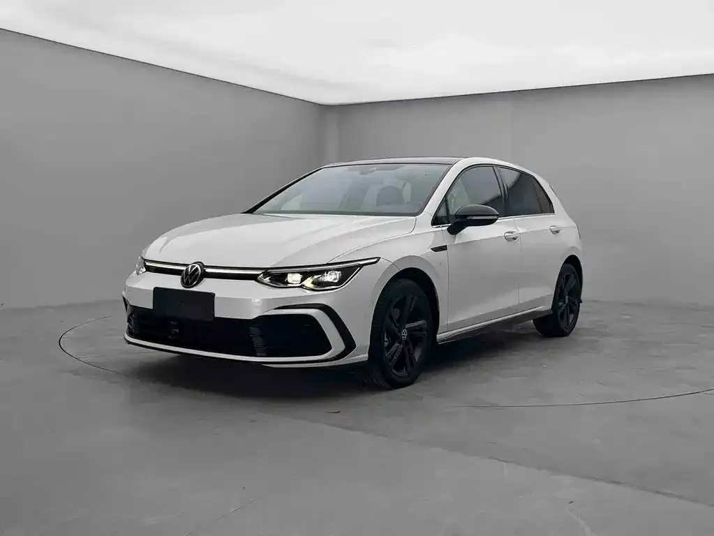 Volkswagen Golf 2022 из CN, фото 1