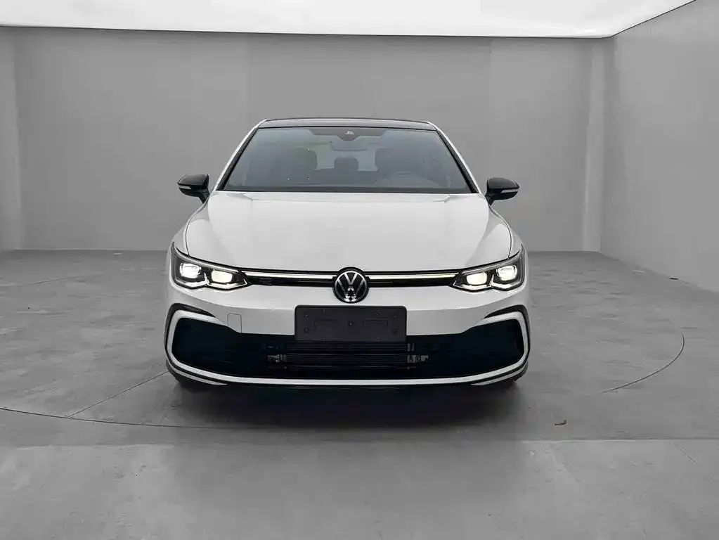 Volkswagen Golf 2022 из CN, фото 4