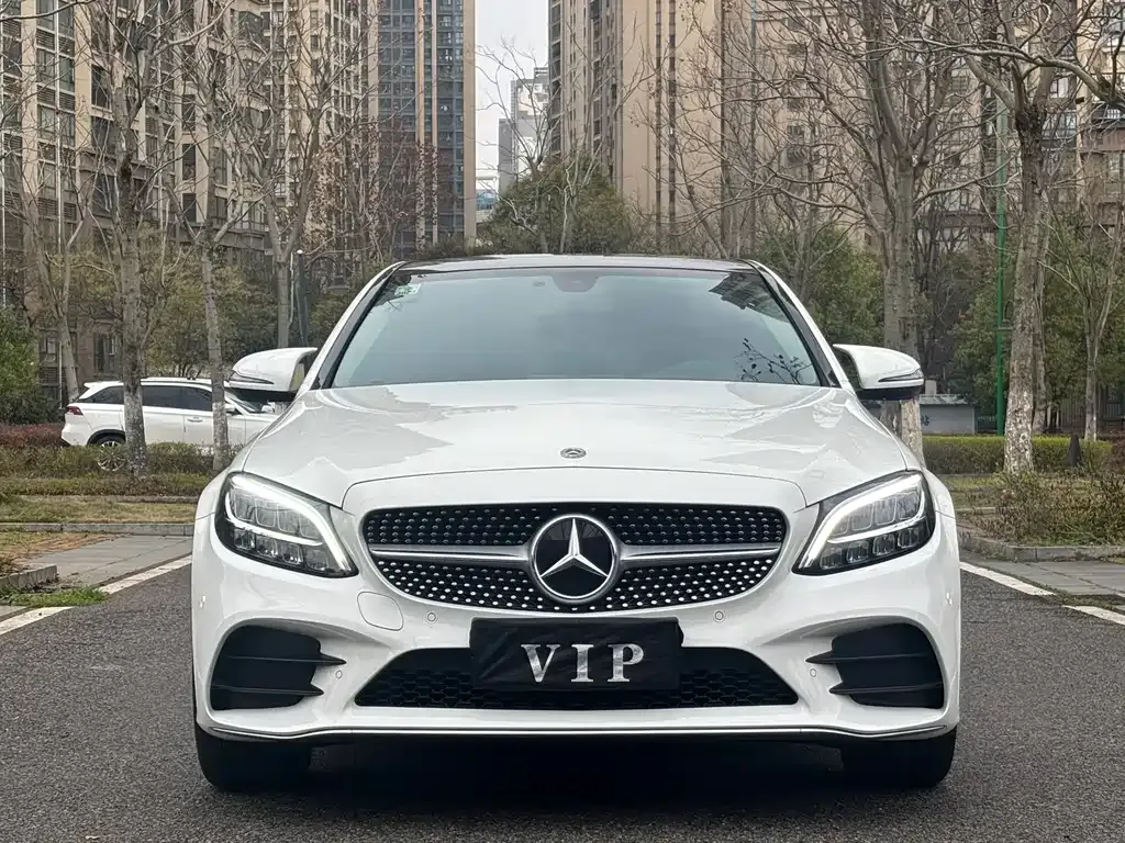 Mercedes-Benz C-Class — фото 10