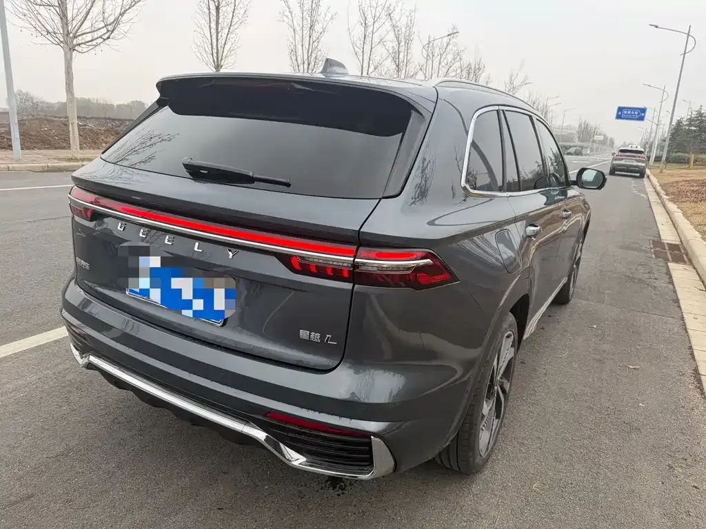 Geely Xingyue L — фото 3