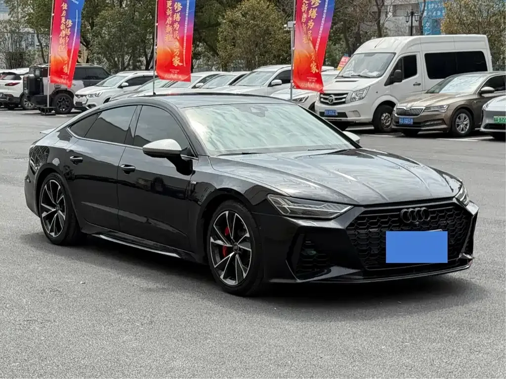 Audi A7 2021 из CN, фото 7