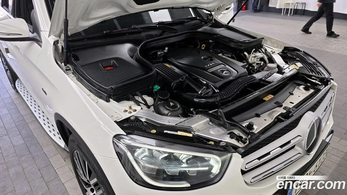 Mercedes-Benz GLC-Class — фото 10
