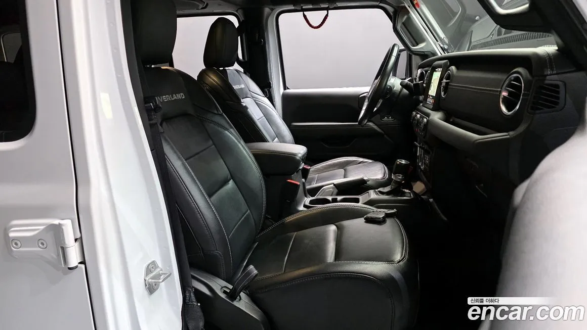 Jeep Wrangler 2021 из KR, фото 7