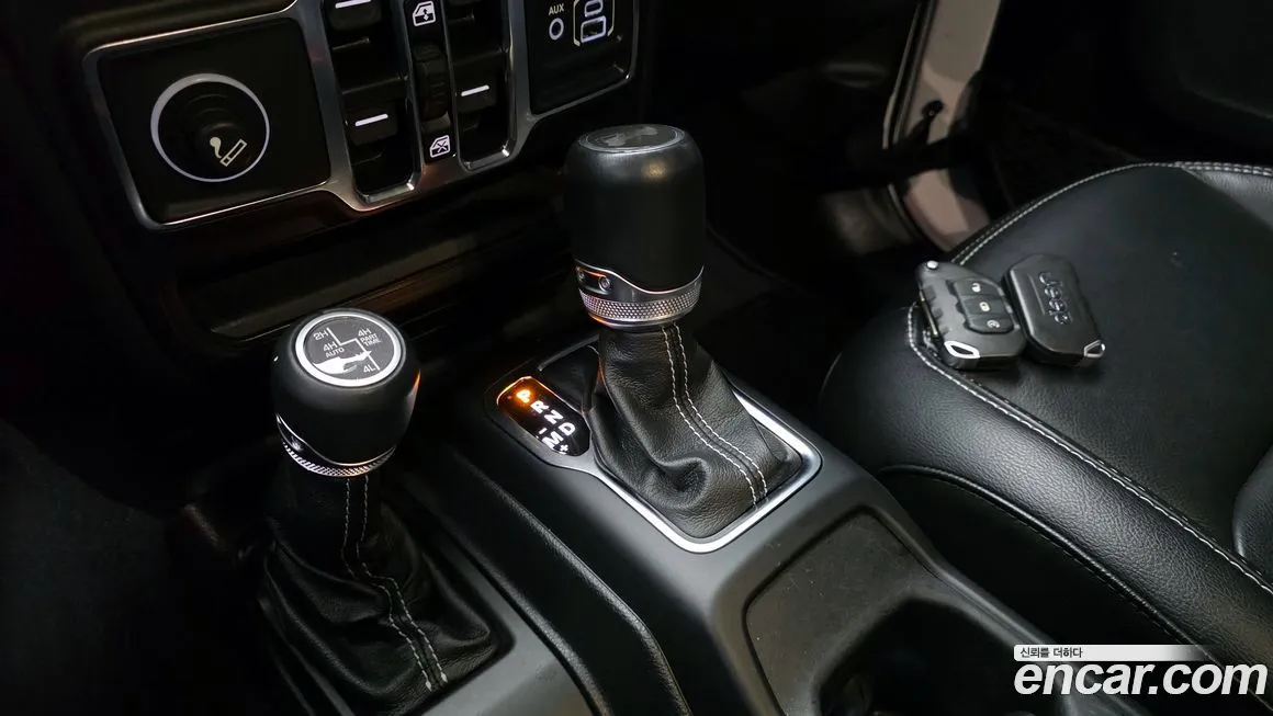 Jeep Wrangler 2021 из KR, фото 3