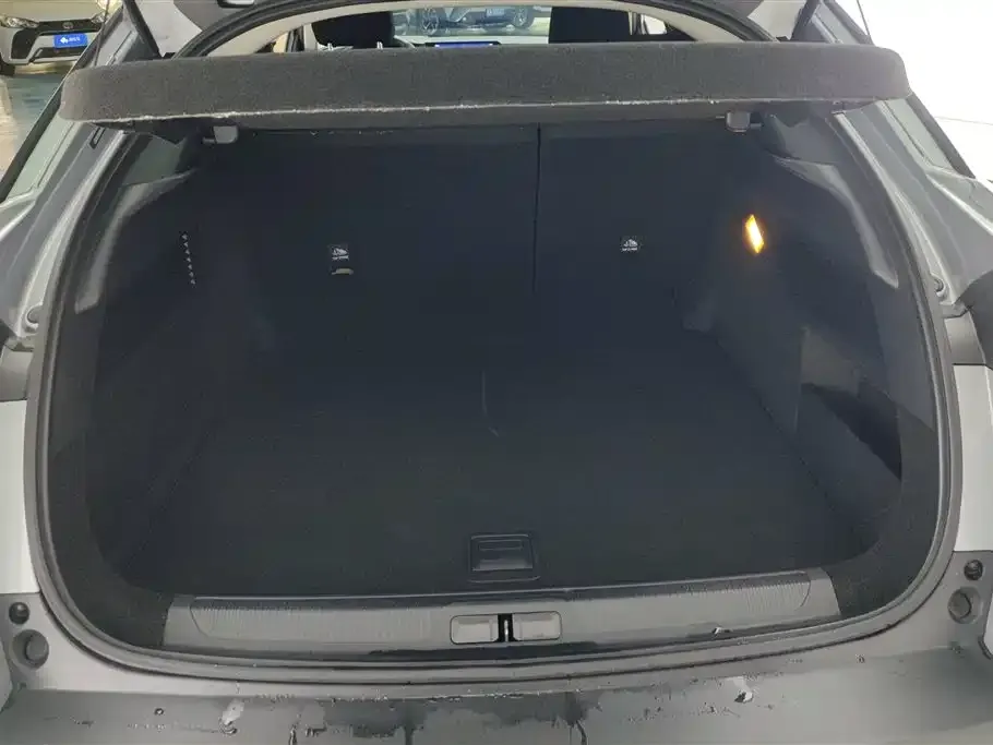 Citroen C5 X 2024 из CN, фото 2