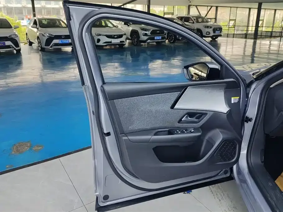 Citroen C5 X 2024 из CN, фото 7