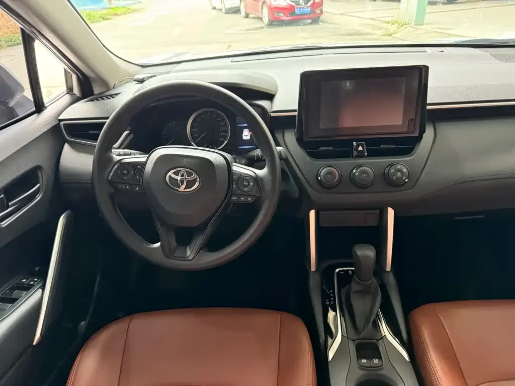 Toyota Corolla Cross 2022 из CN, фото 5