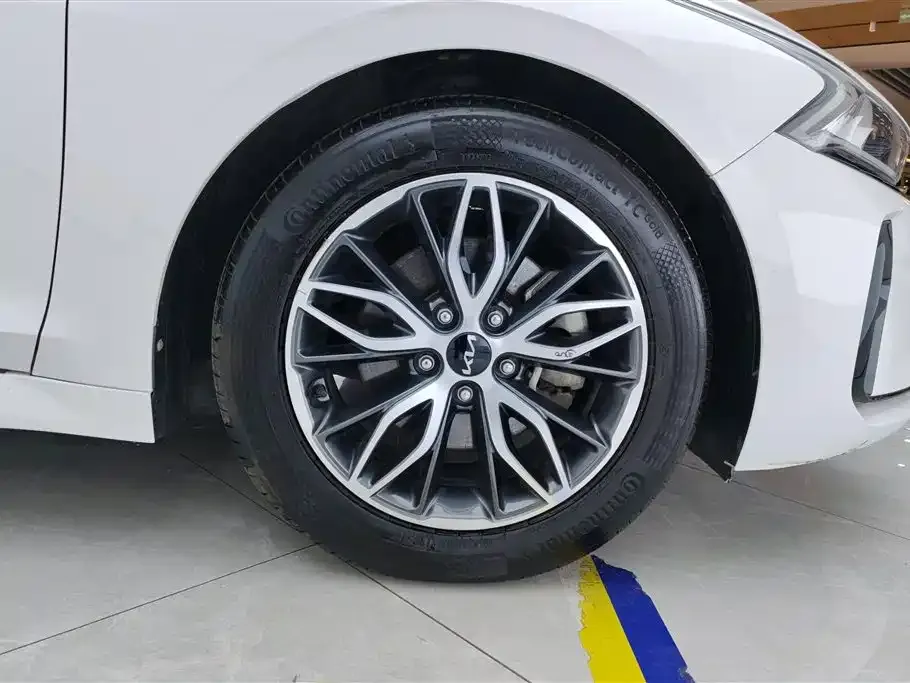 Kia K5 2022 из CN, фото 4