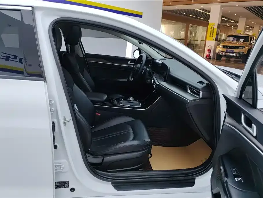 Kia K5 2022 из CN, фото 6