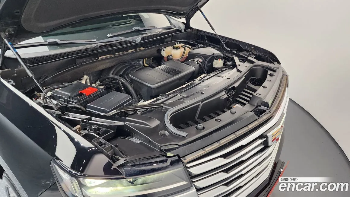 Cadillac Escalade 2022 из KR, фото 9
