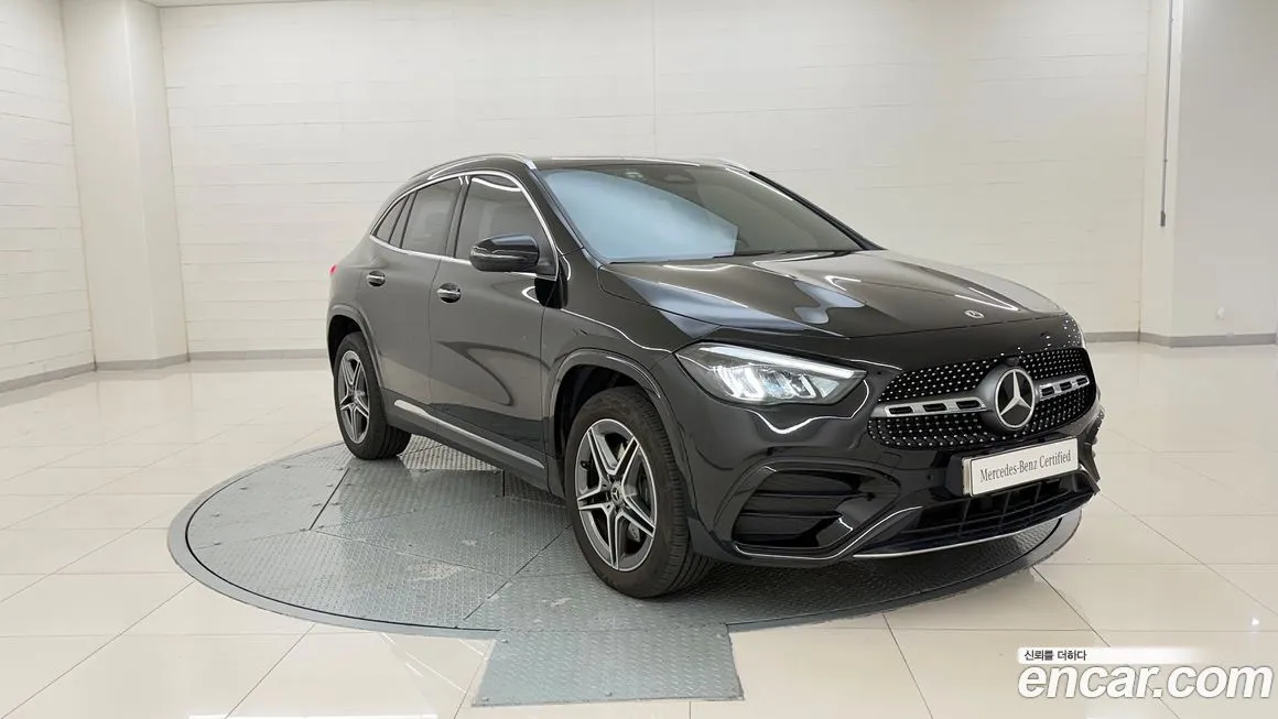 Mercedes-Benz GLA-Class — фото 7
